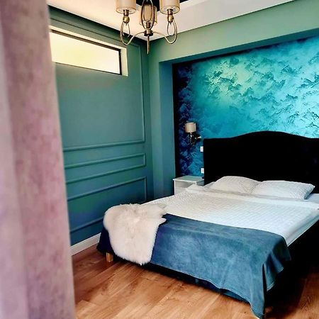 Laci Lak Modern Apartment Oradea Exteriér fotografie