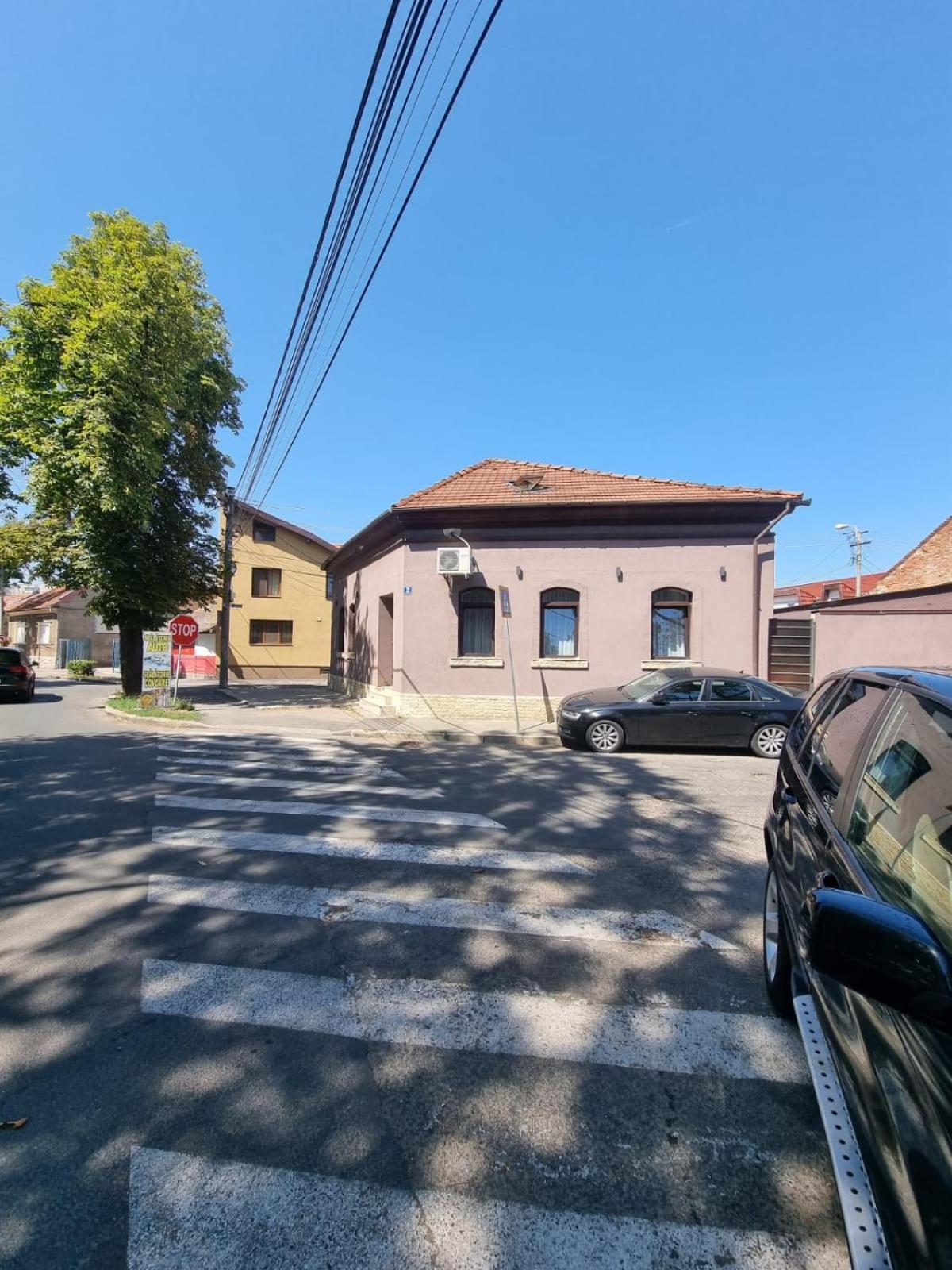 Laci Lak Modern Apartment Oradea Exteriér fotografie